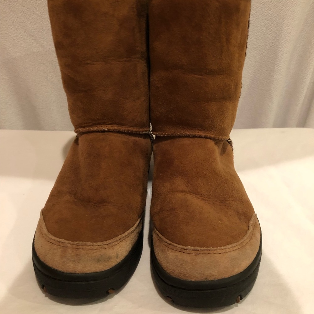 UGGS, authentic, women’s size 7 - Picture 5 of 7